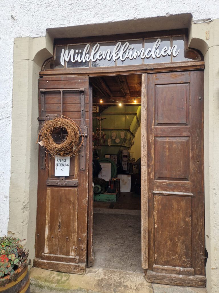 Selbstbedienungsgeschäft Mühlenblümchen in der Alten Mühle in Zuzenhausen